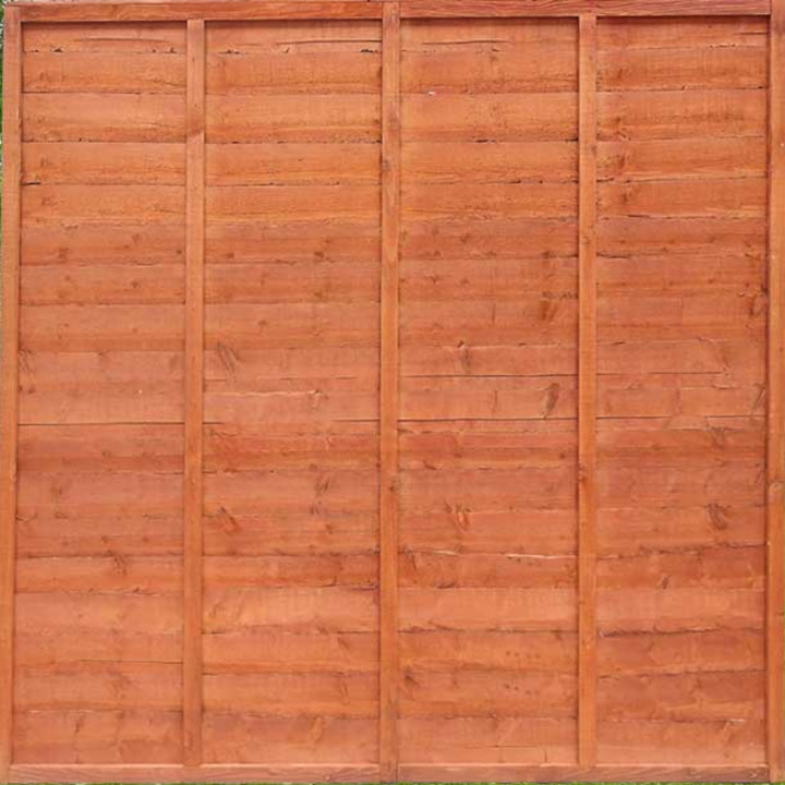 Fencing supplies Hampshire - Super waney lap fence panels for sale